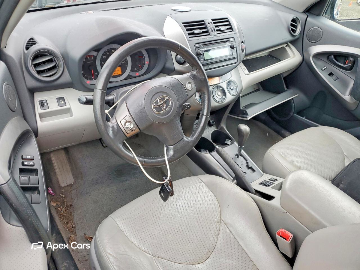 Toyota RAV 4 2012