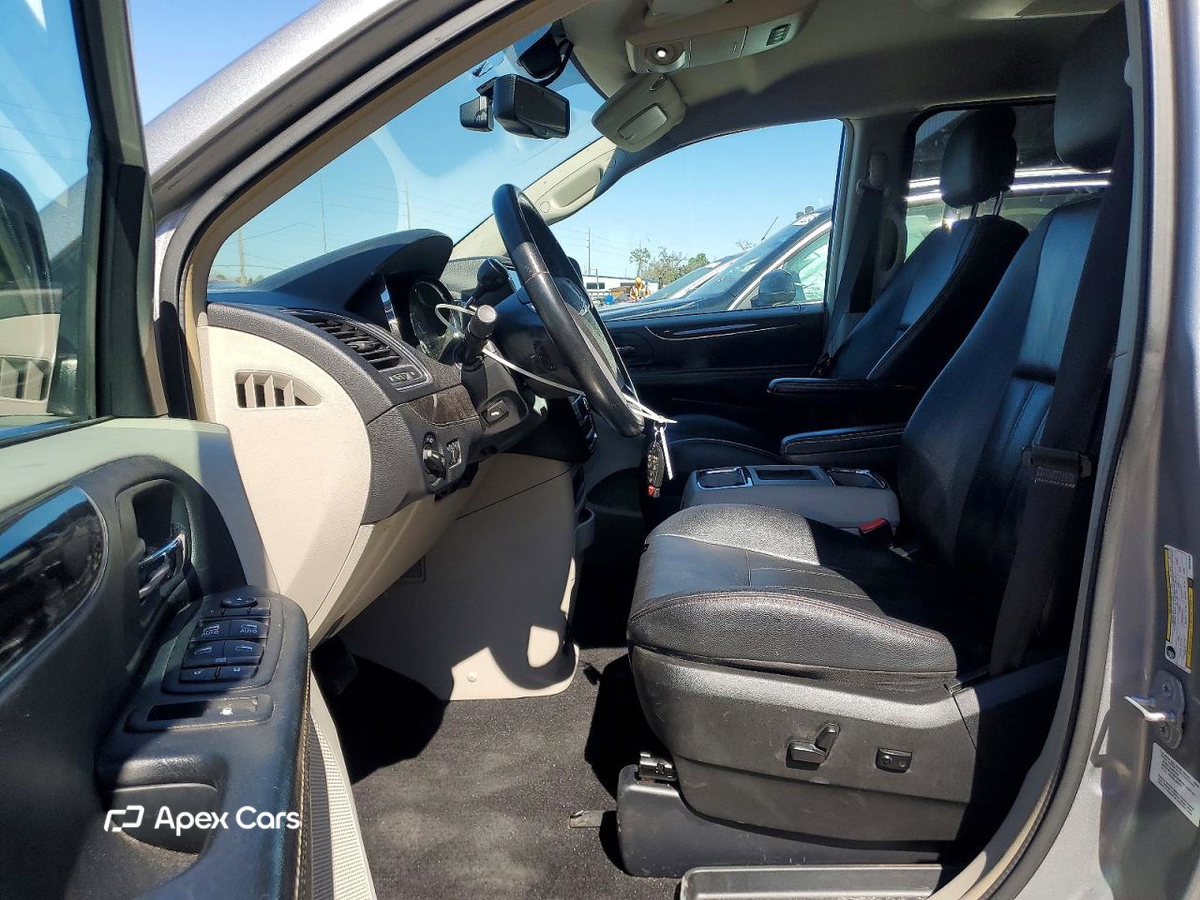 Chrysler Voyager 2014