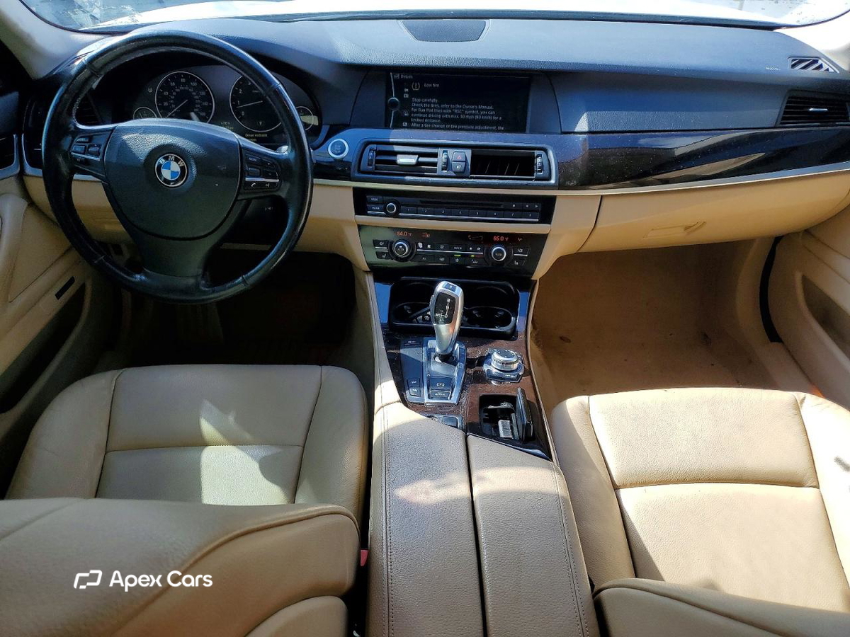 BMW Series 5 2011