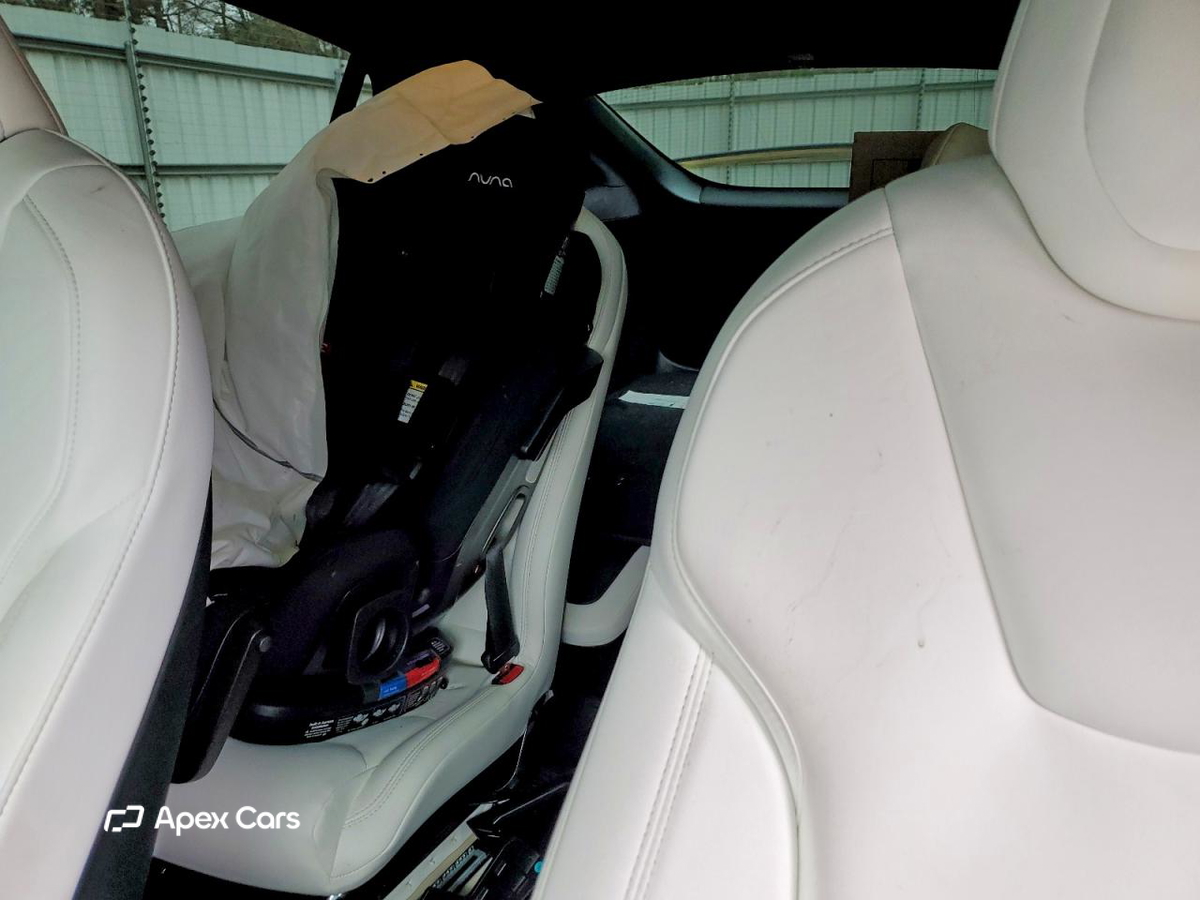 Tesla Model X 2020
