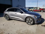 Audi e-tron 2022