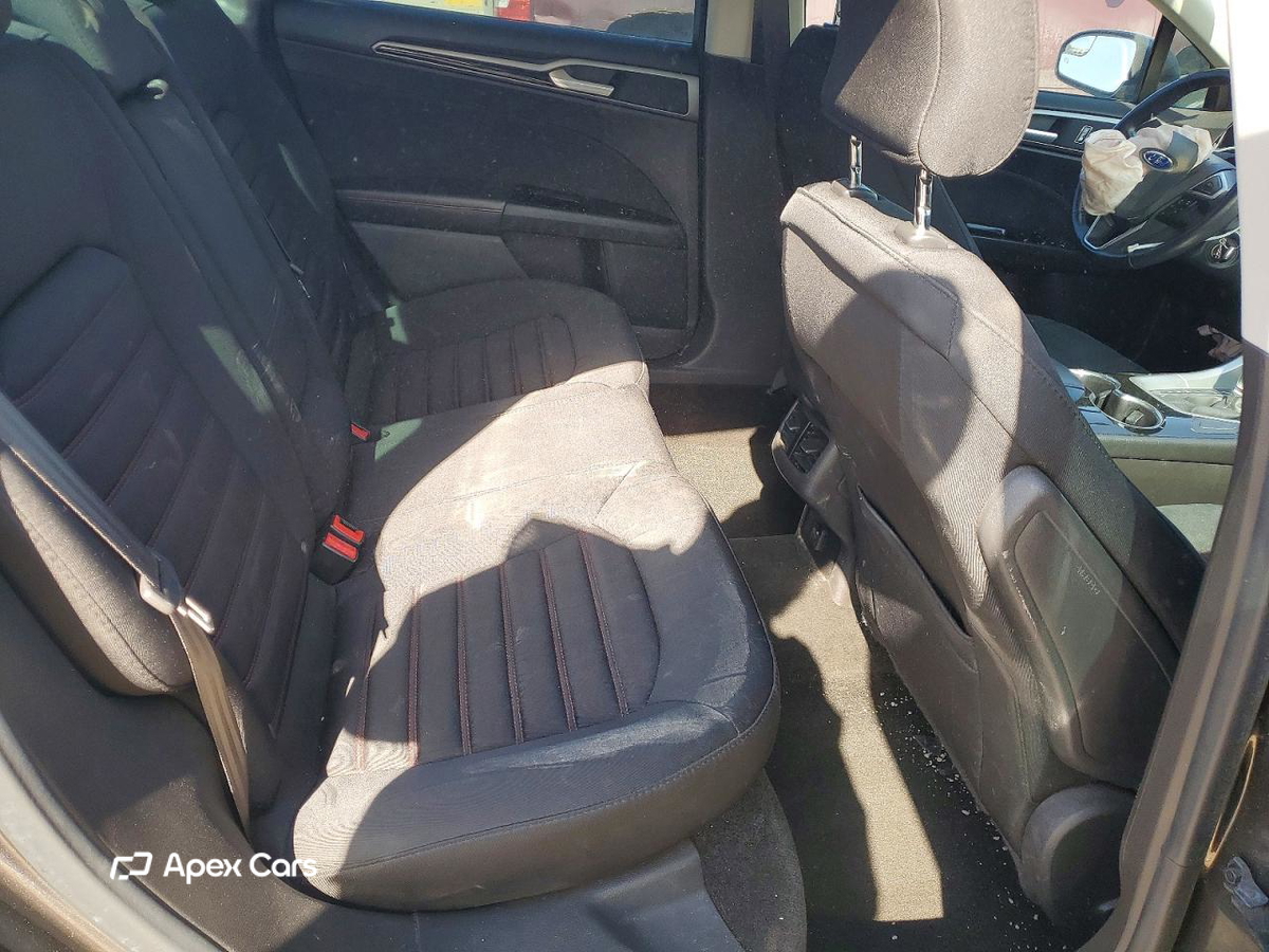 Ford Fusion 2016