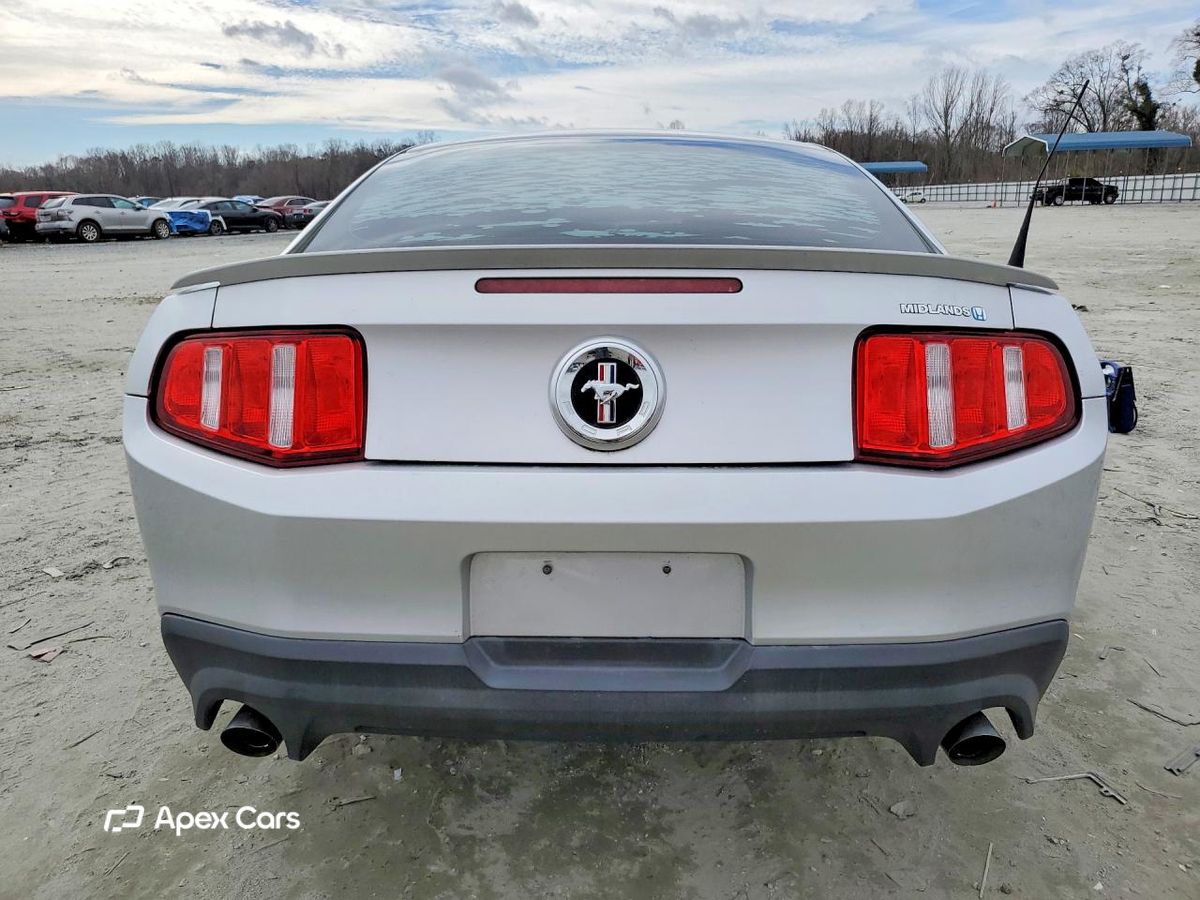 Ford Mustang 2011