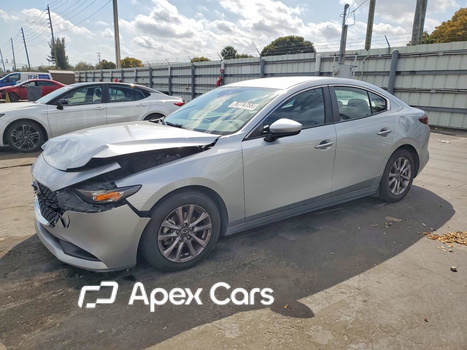 Mazda 3 2020 - Image 1 of 5