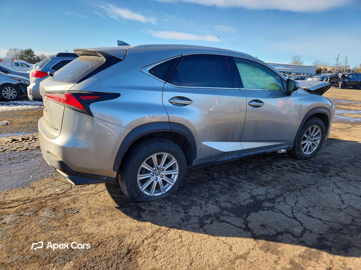Lexus NX 2021