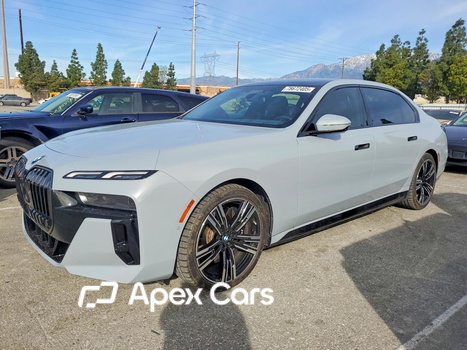 2024 BMW i7 - Image 1 of 5