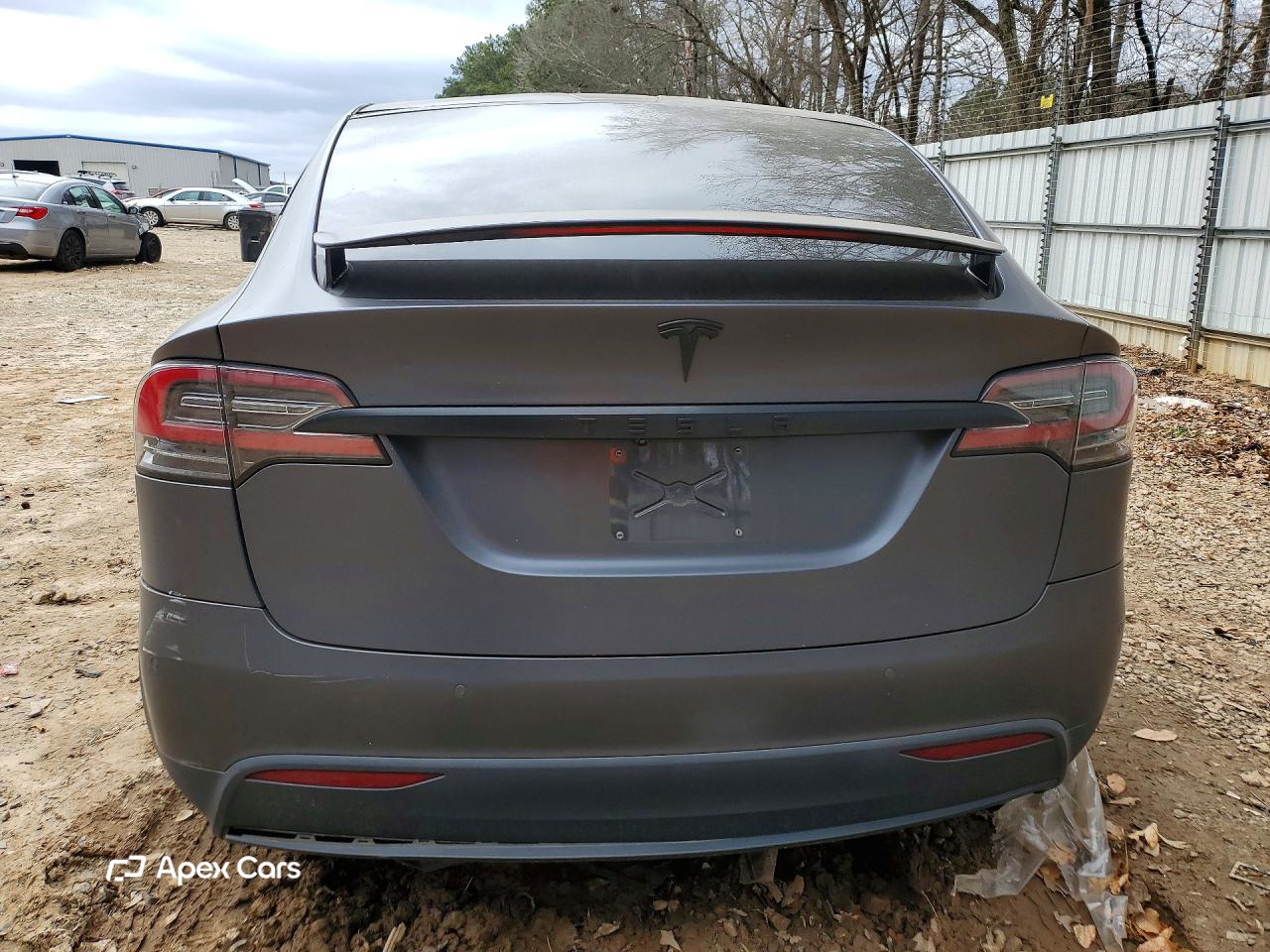 Tesla Model X 2020