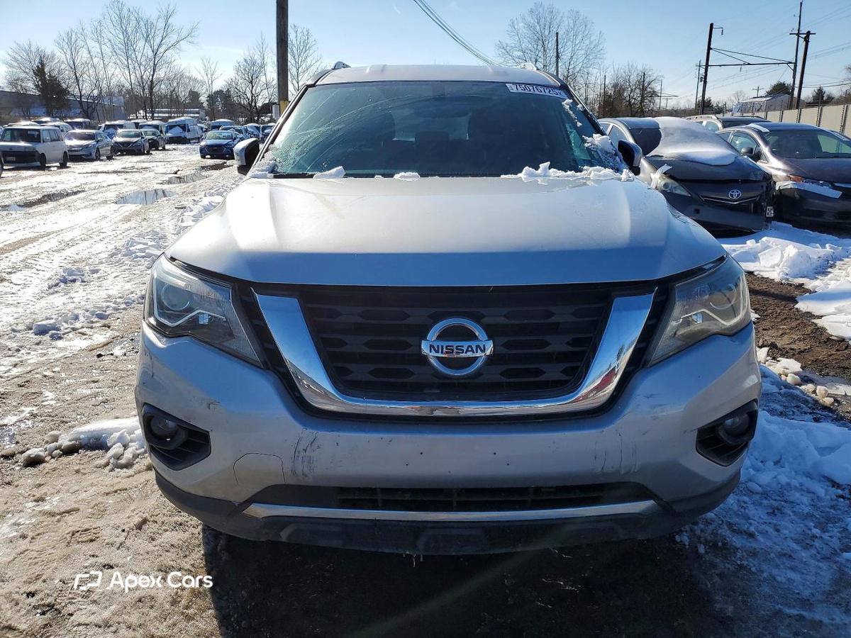 Nissan Pathfinder 2017
