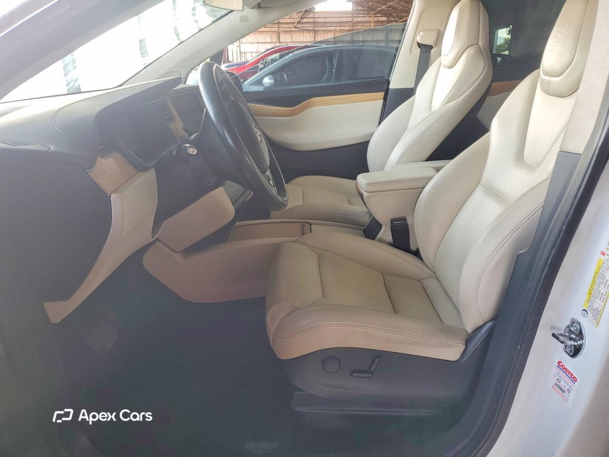 Tesla Model X 2018