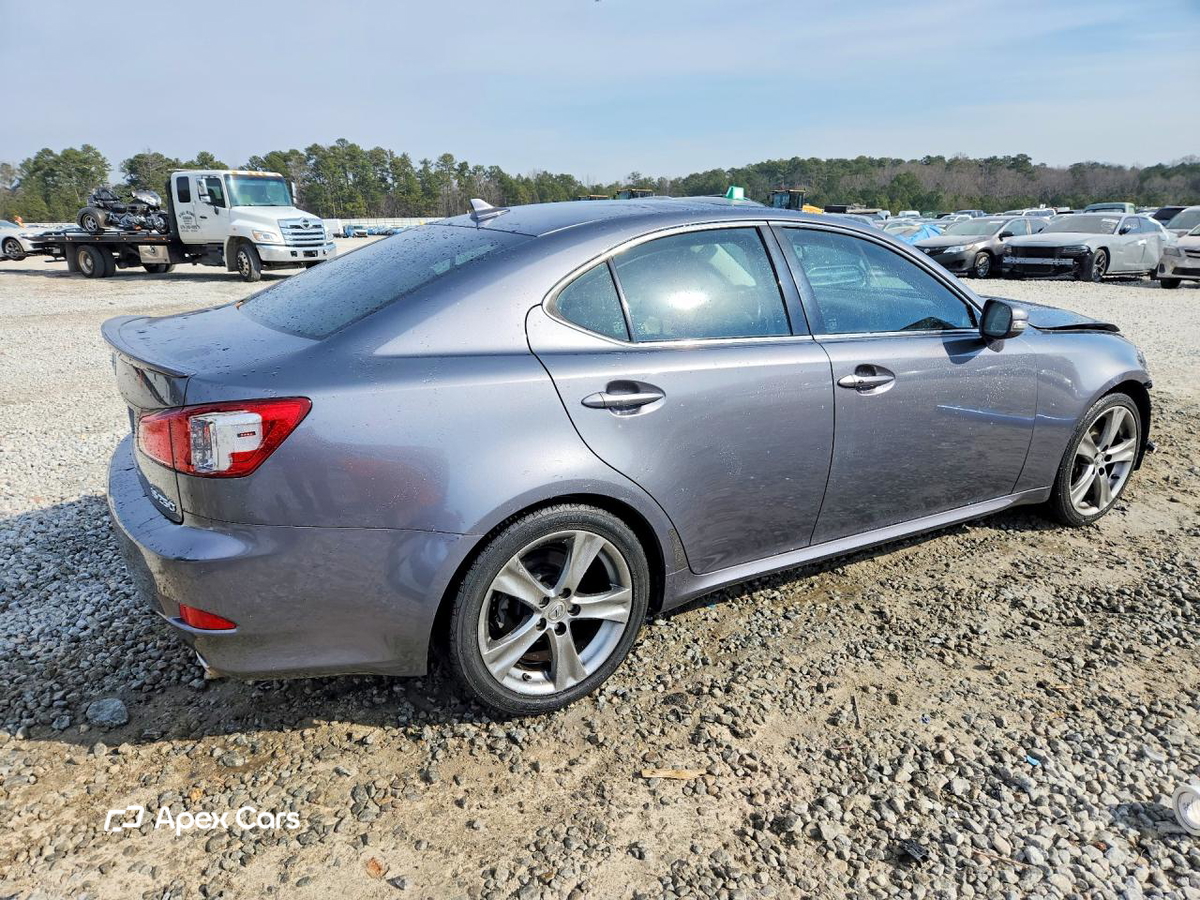 Lexus IS 2012