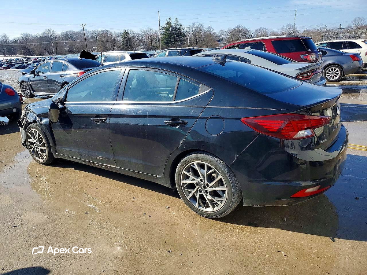 Hyundai Elantra 2019