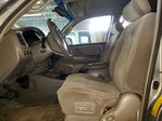 Toyota Sequoia 2004