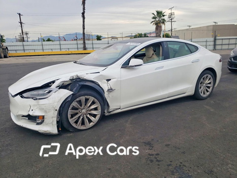 Tesla Model S 2018 - Image 1 of 14