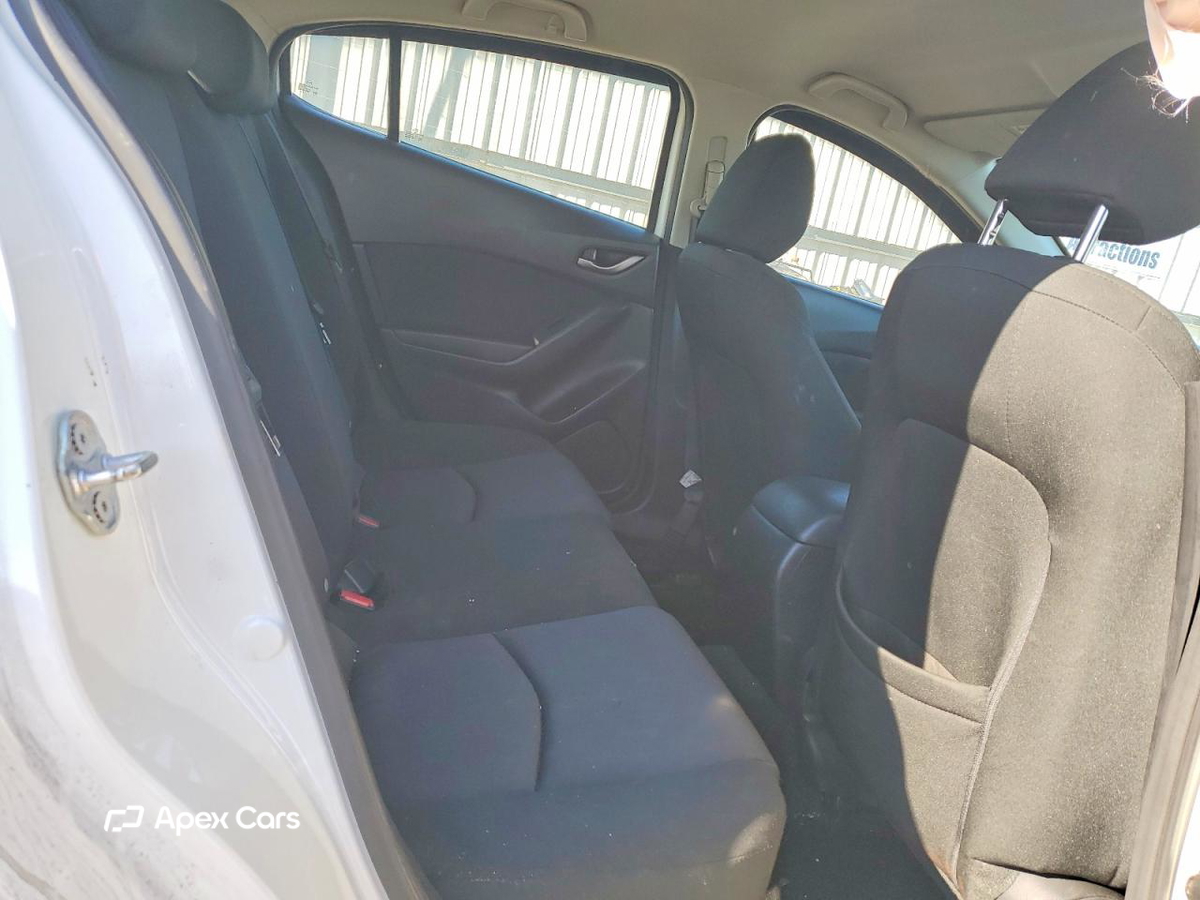 Mazda 3 2016