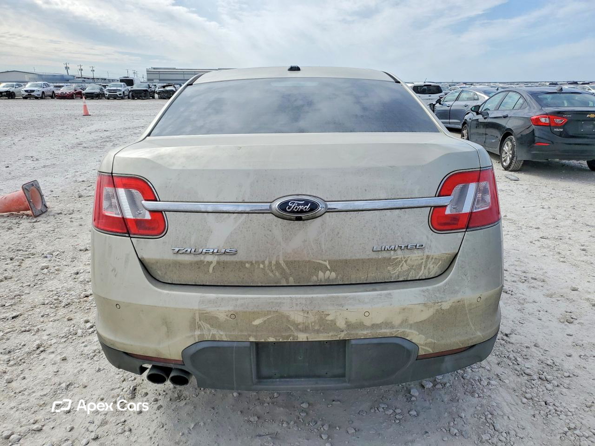 Ford Taurus 2010