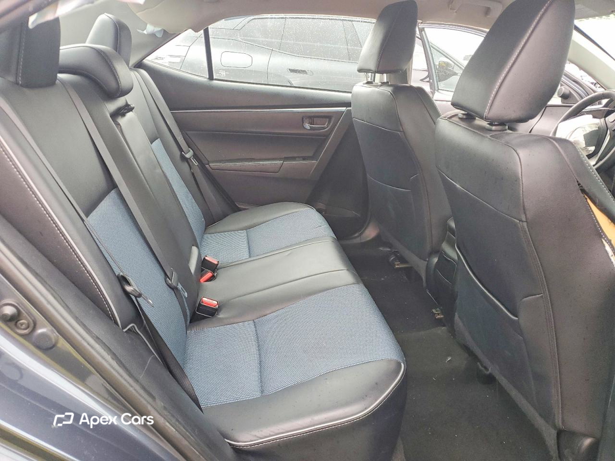 Toyota Corolla 2015