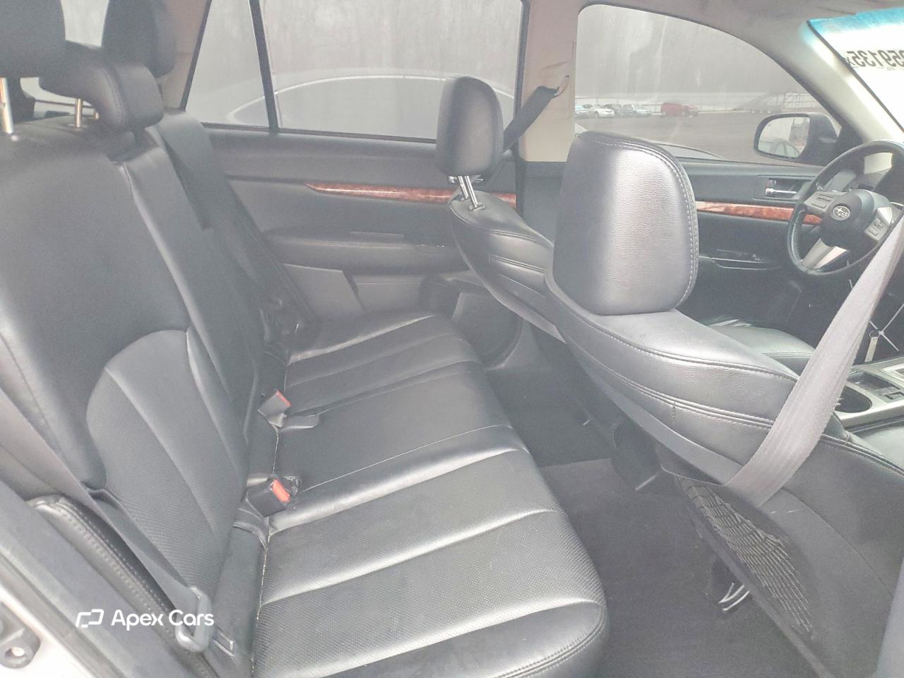 Subaru Outback 2010