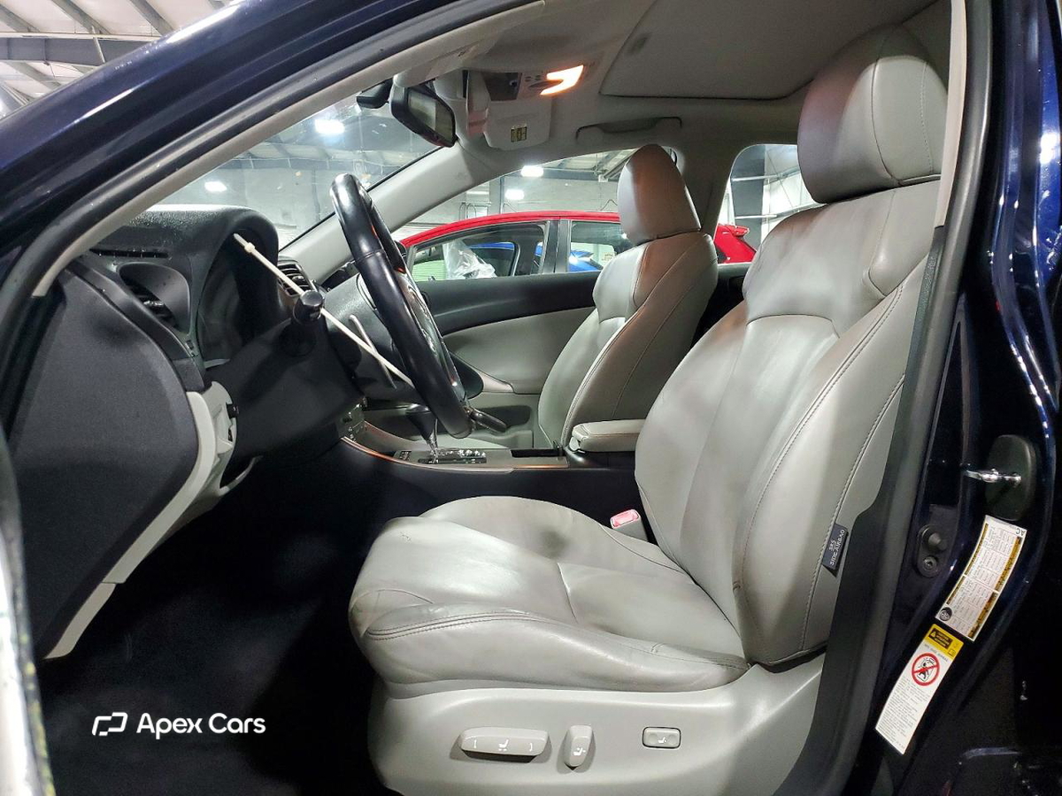 Lexus IS 2008