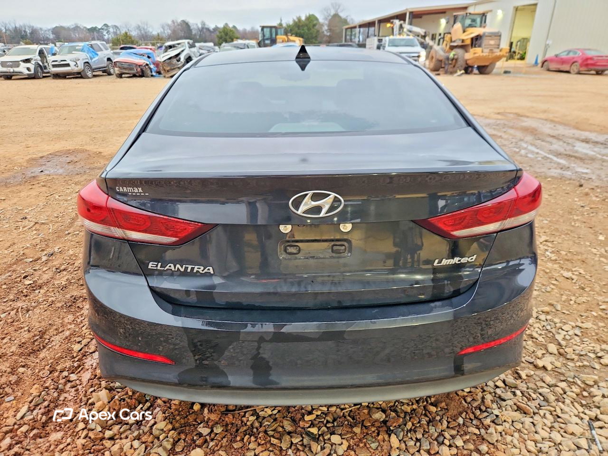 Hyundai Elantra 2017