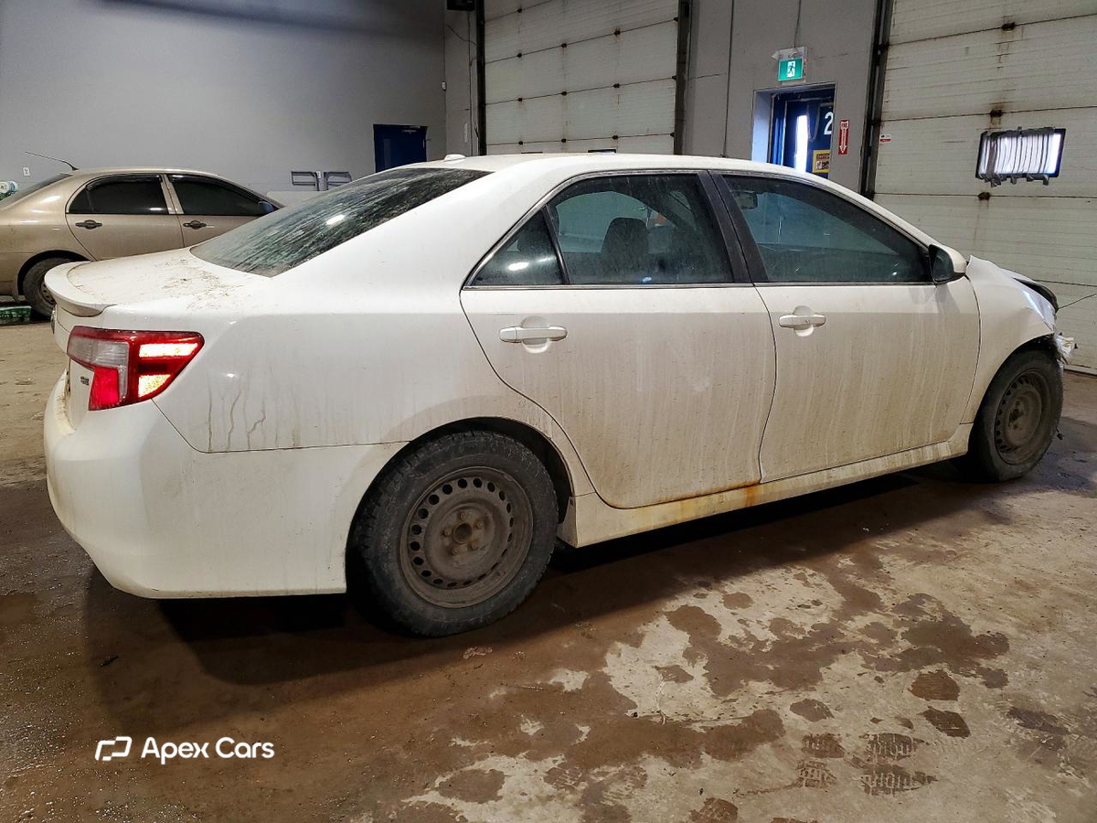 Toyota Camry 2012