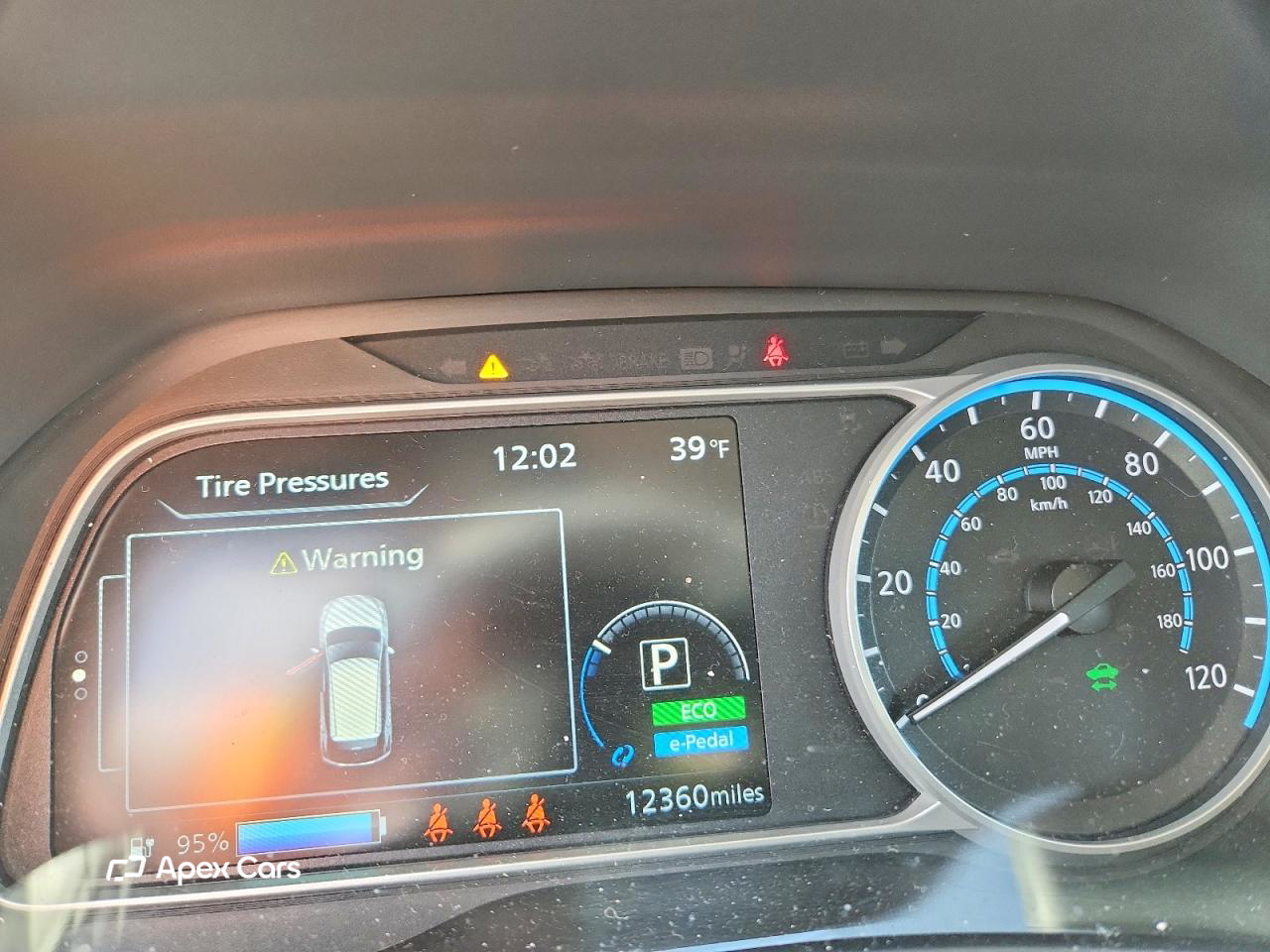 Nissan Leaf 2025
