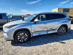 Toyota Highlander 2021