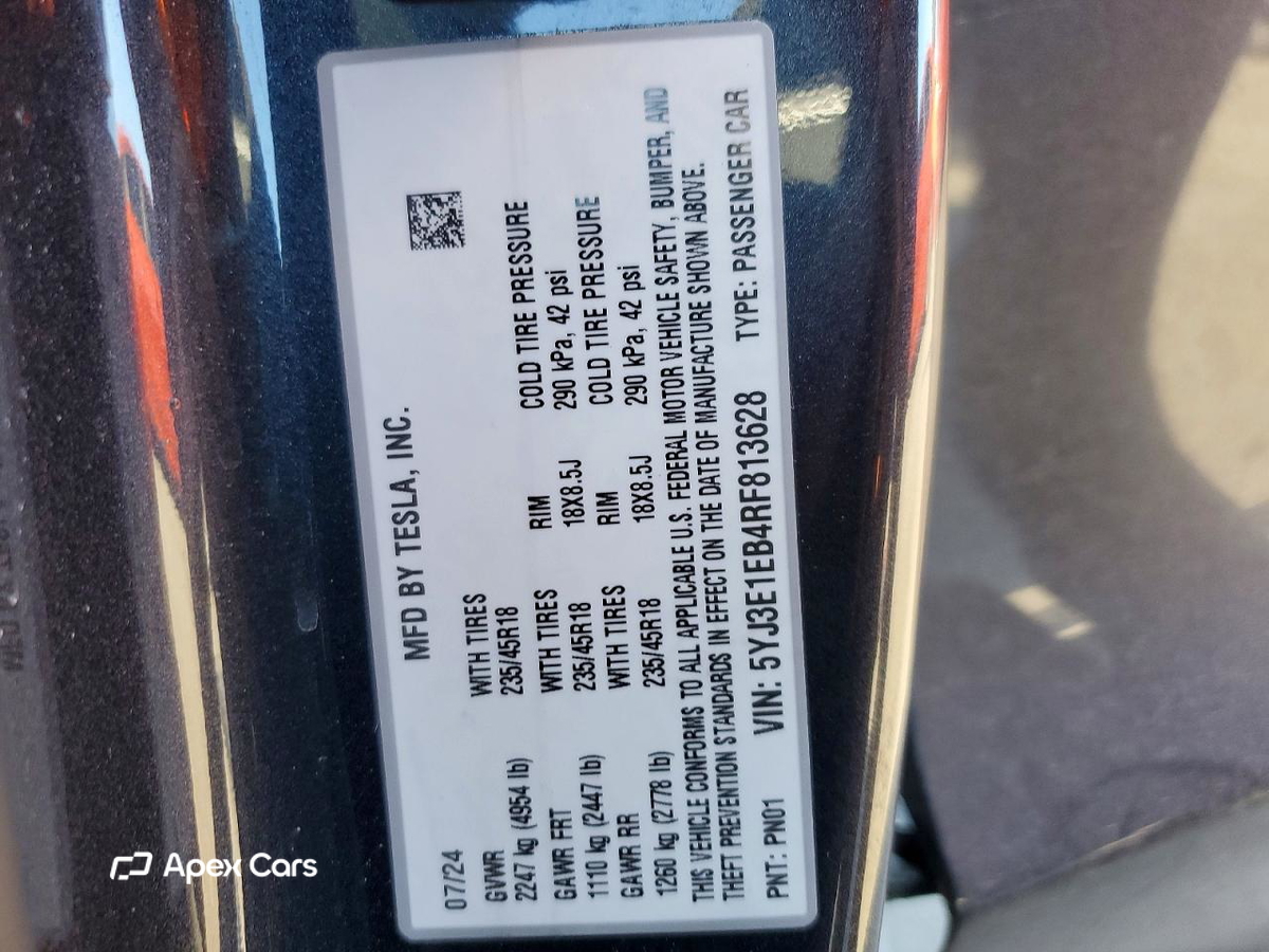 Tesla Model 3 2024
