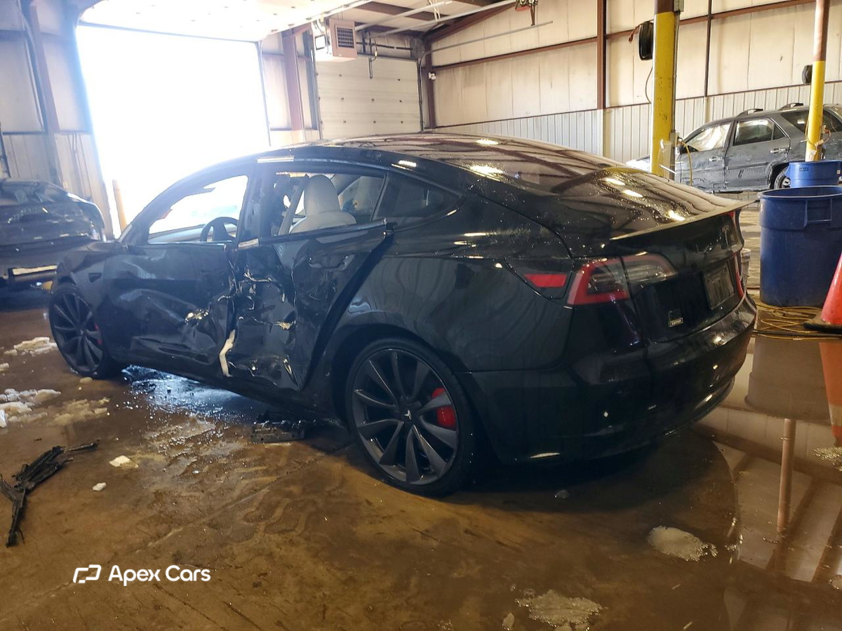 Tesla Model 3 2020