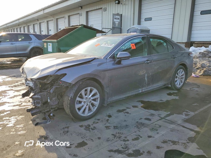 2022 Toyota Camry - Image 1 of 5