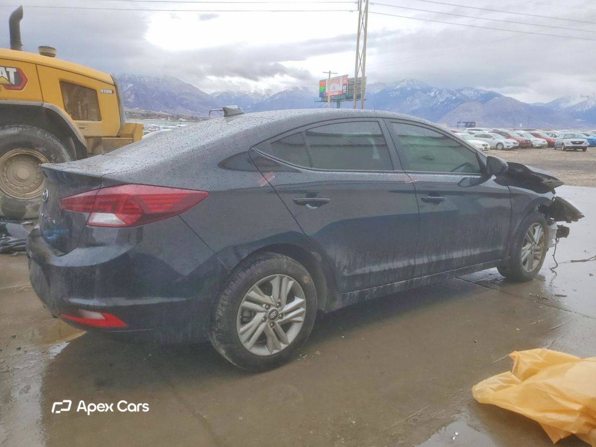 Hyundai Elantra 2020