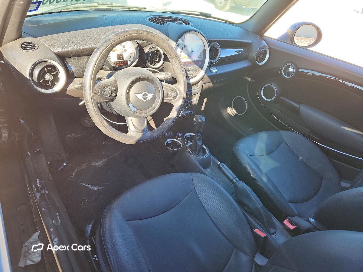 MINI Cooper 2013