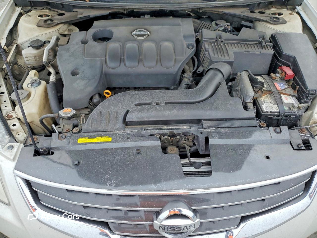 Nissan Altima 2011