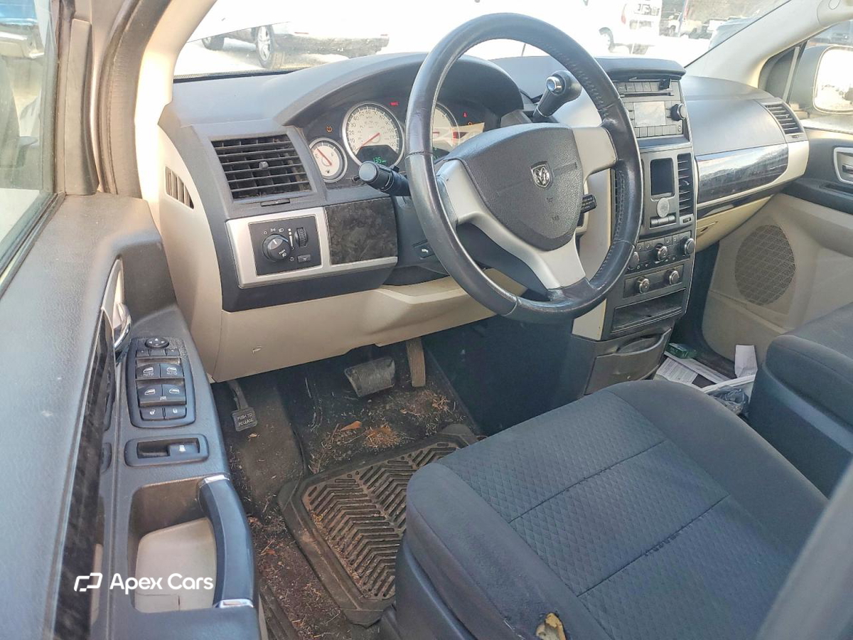 Dodge Caravan 2010