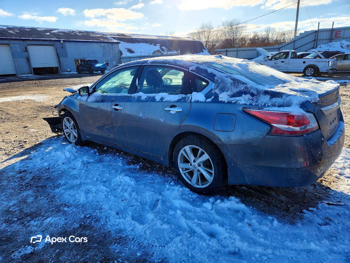 Nissan Altima 2015