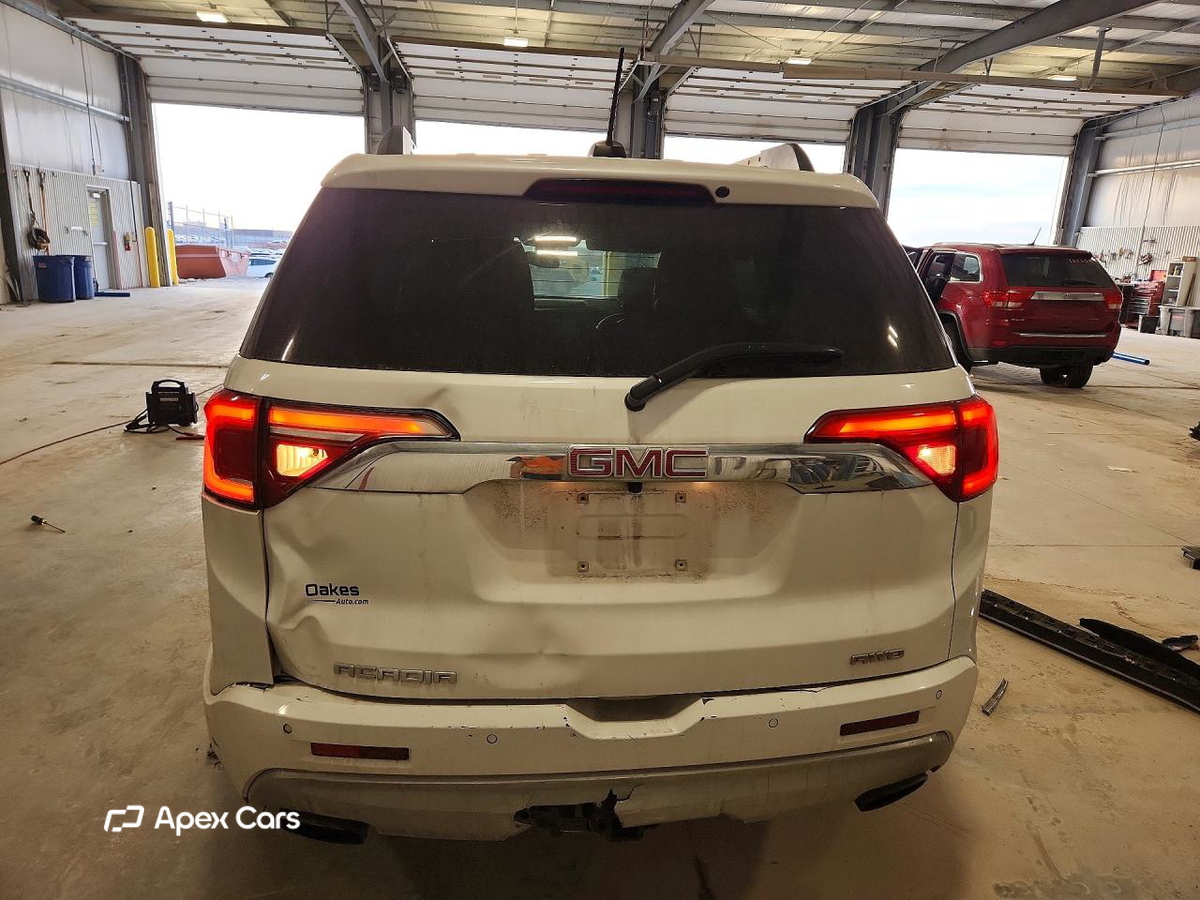 GMC Acadia 2018