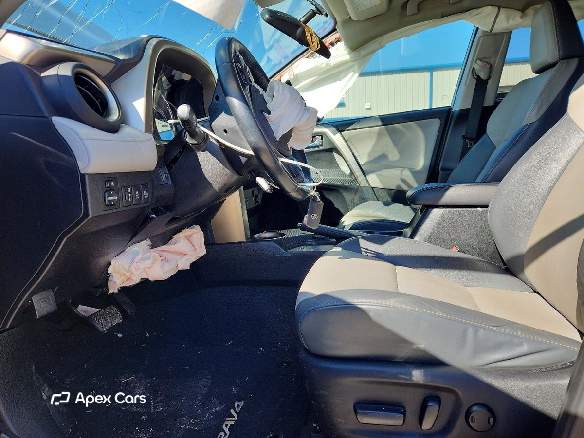 Toyota RAV 4 2014