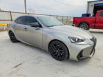 Lexus IS 2019