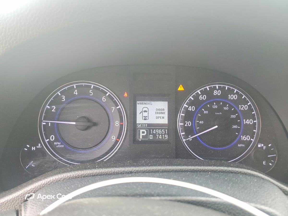 Infiniti G 2012