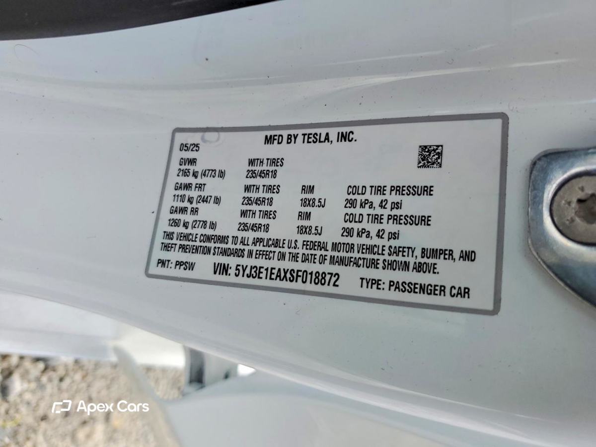 Tesla Model 3 2025
