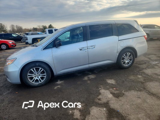 Honda Odyssey 2011 - Image 1 of 13