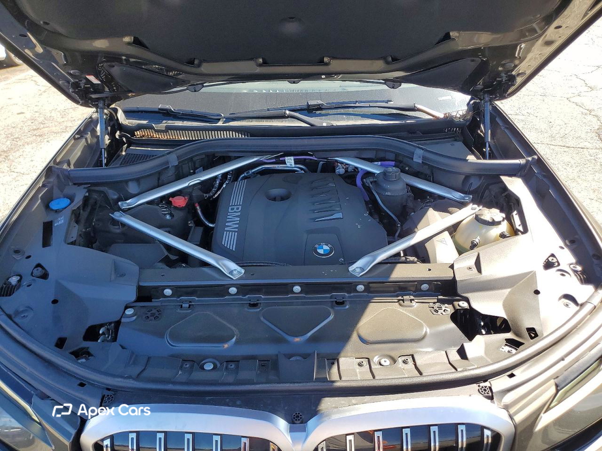 BMW X7 2025