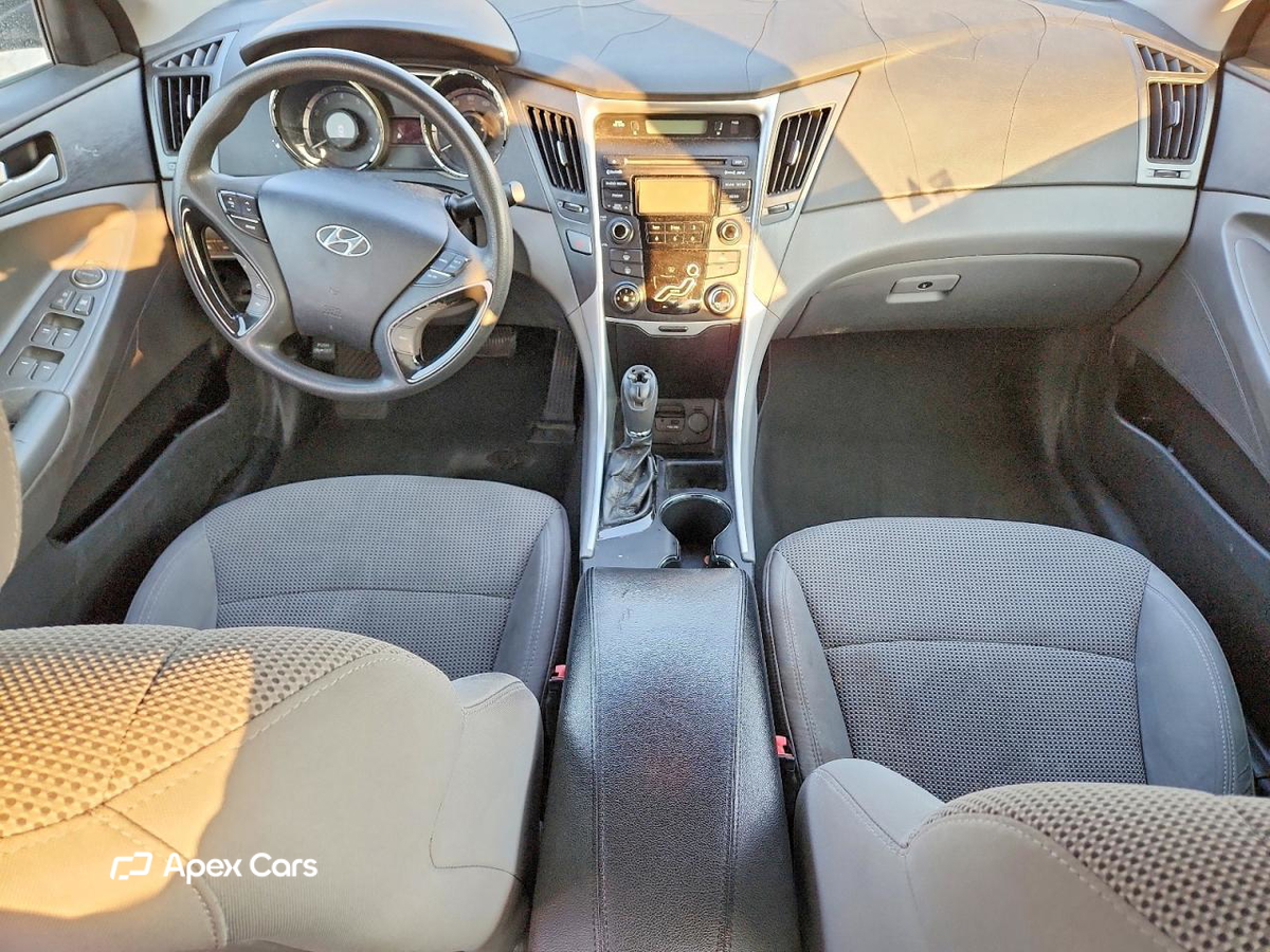 Hyundai Sonata 2013
