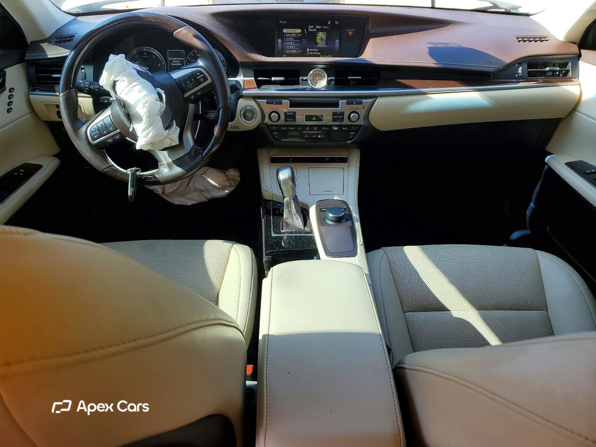 Lexus ES 2017