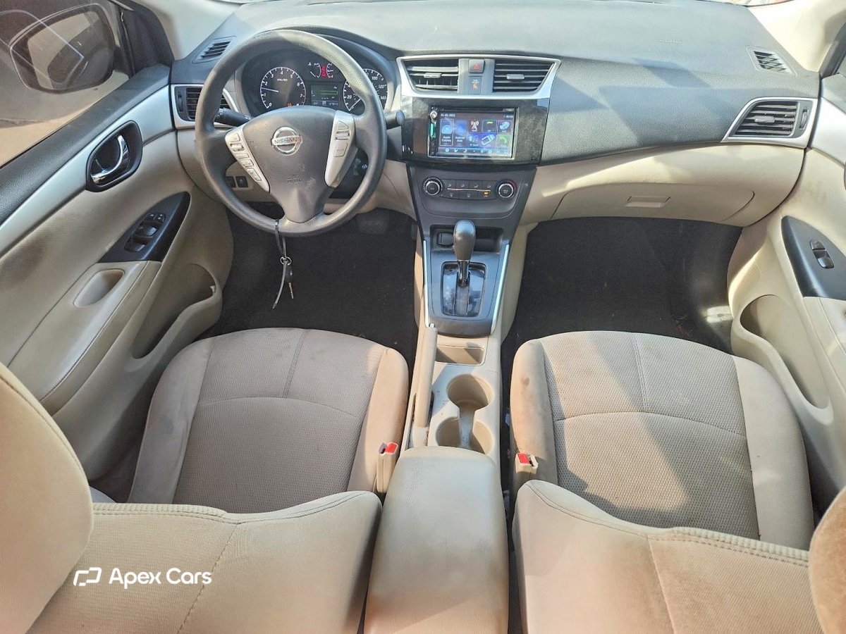 Nissan Sentra 2016