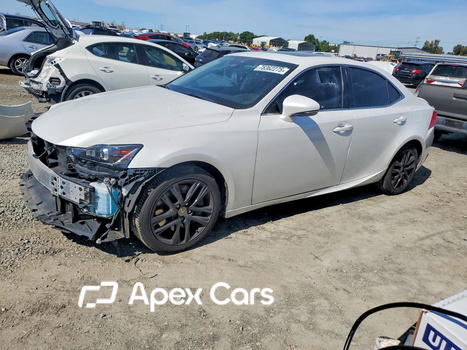 Lexus IS 2019 - Image 1 of 13
