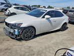 Lexus IS 2019
