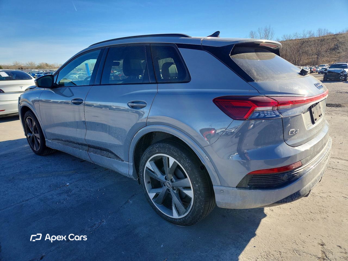 Audi Q4 e-tron 2024