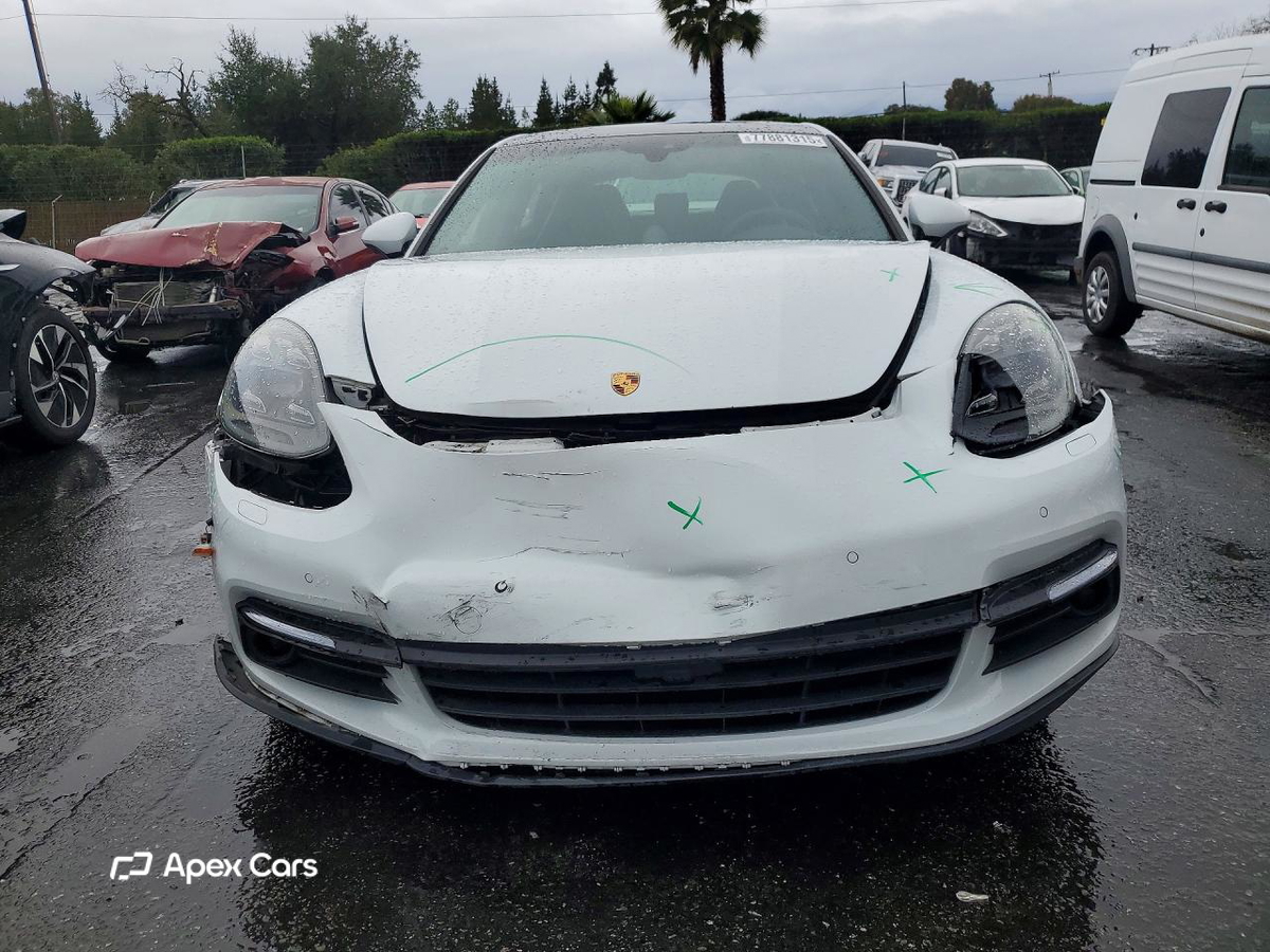 Porsche Panamera 2020