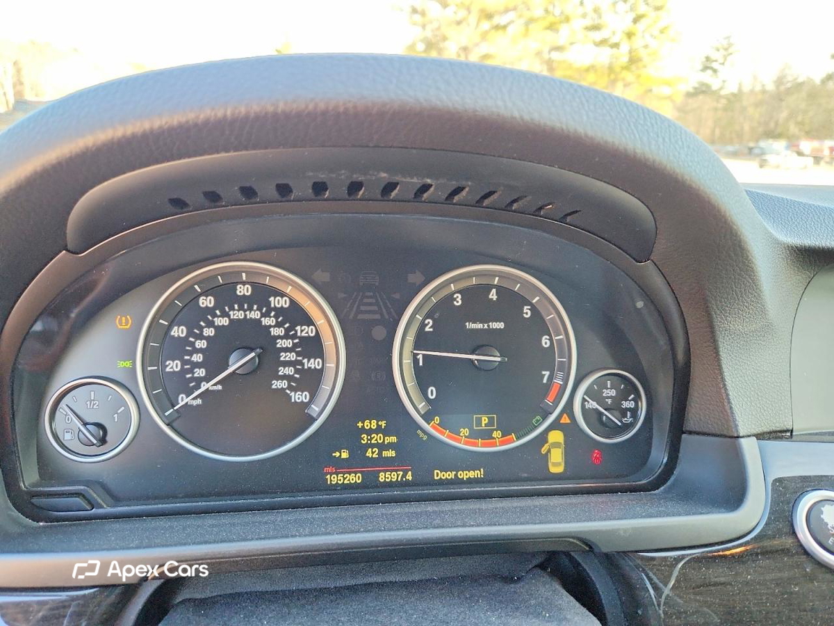 BMW Series 5 2011