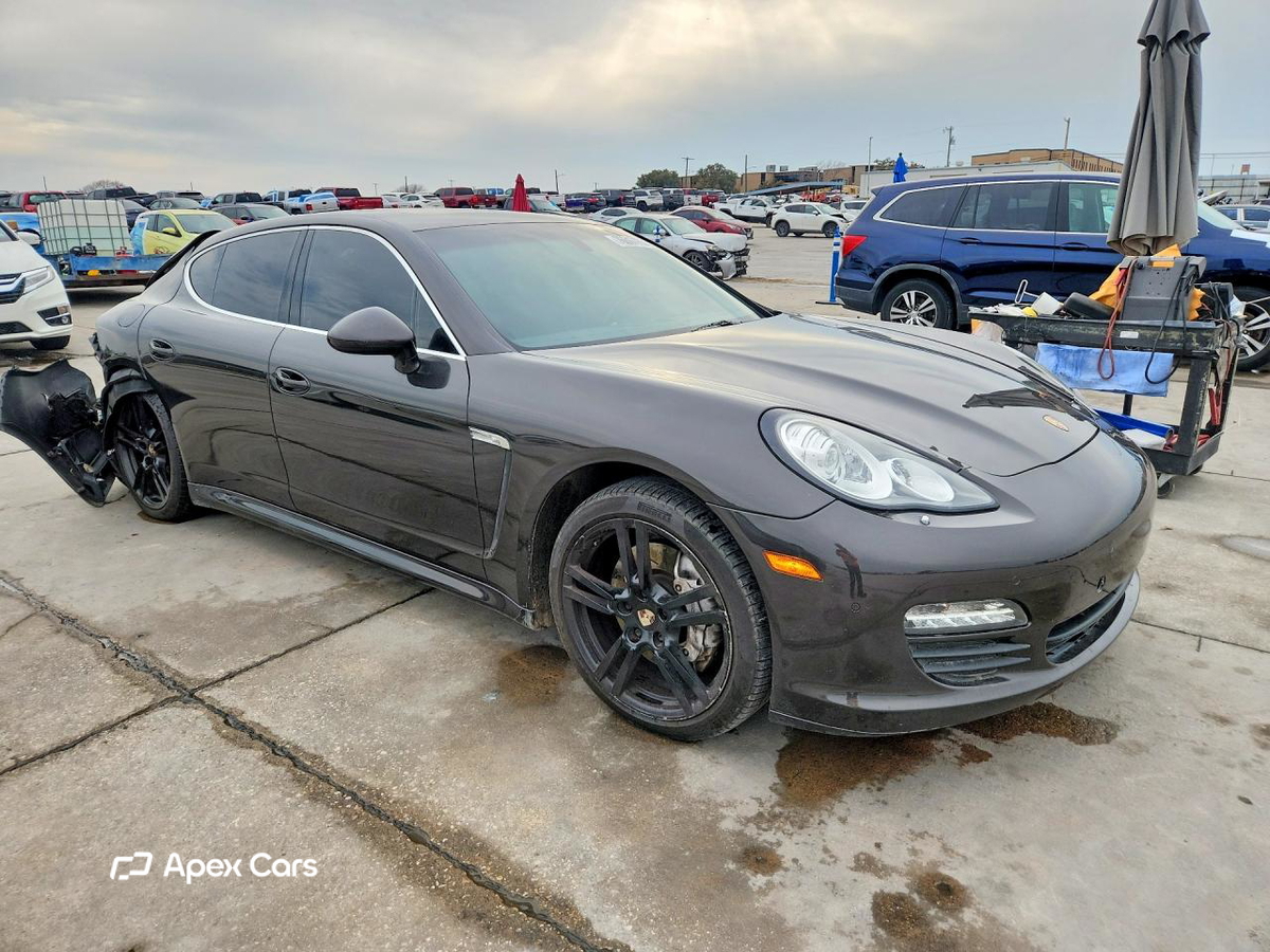 Porsche Panamera 2012